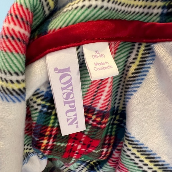 Joyspun | 2pc Christmas Pajama Set! - Picture 2 of 8